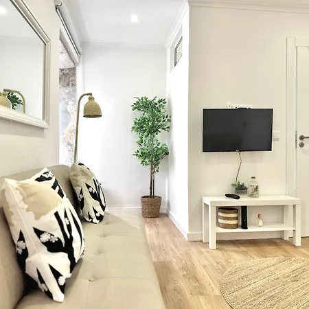 Woody Boutique 6 Trendy Flat By Homeful Homes Lägenhet Lisboa