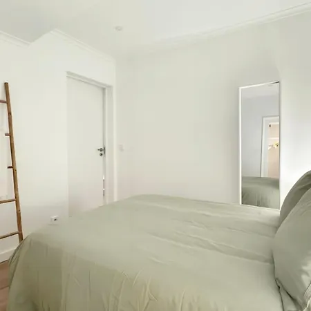 Woody Boutique 6 Trendy Flat By Homeful Homes Lizbona