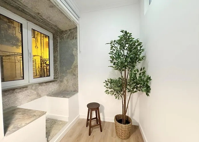 Woody Boutique 6 Trendy Flat By Homeful Homes Apartman