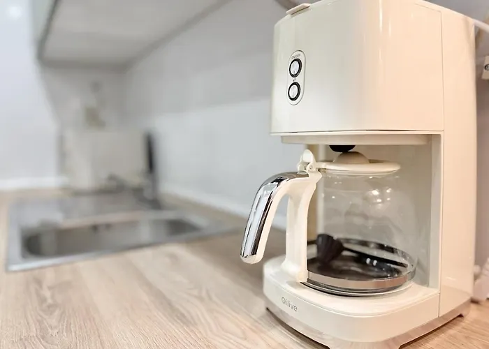 Woody Boutique 6 Trendy Flat By Homeful Homes Apartman *