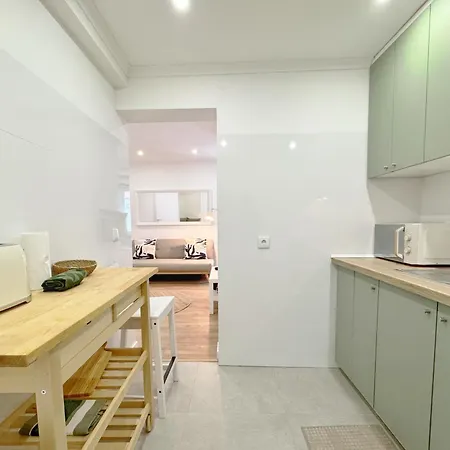 아파트 Woody Boutique 6 Trendy Flat By Homeful Homes *